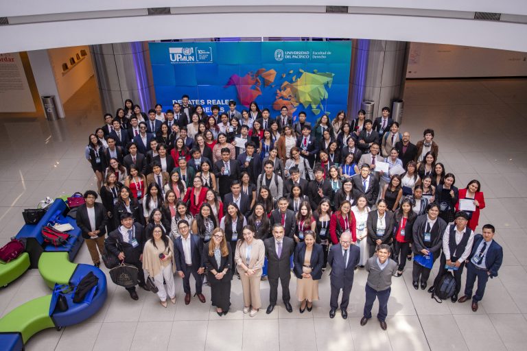 224 - CLAUSURA UPMUN-09-11